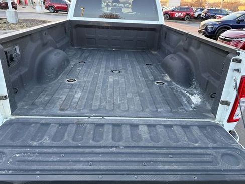 Used 2024 RAM 3500 Big Horn AWD/4WD image 18