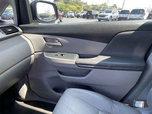 Used 2011 Honda Odyssey EX-L image 20
