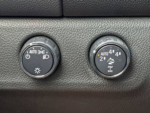 Used 2021 Chevrolet Colorado ZR2 AWD/4WD image 21