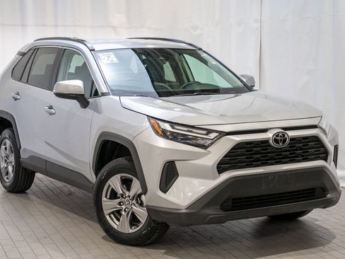 Used 2024 Toyota RAV4 XLE image 1