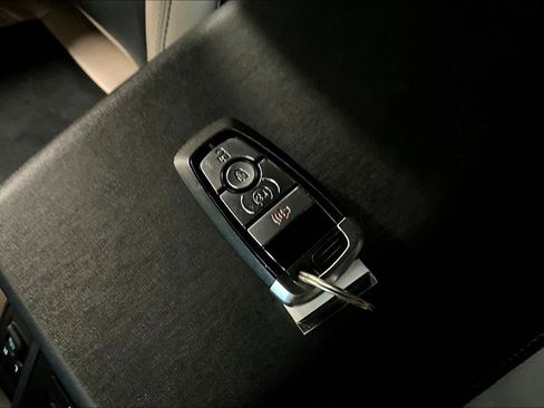 Certified 2022 Ford Bronco Wildtrak image 29