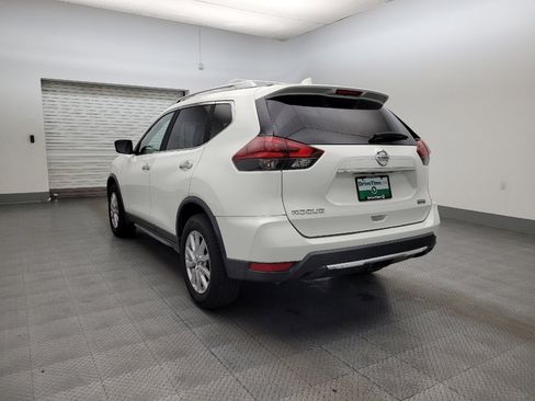 Used 2020 Nissan Rogue S w/ Special Edition Package image 5