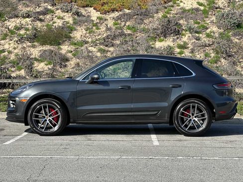 Used 2025 Porsche Macan S image 2