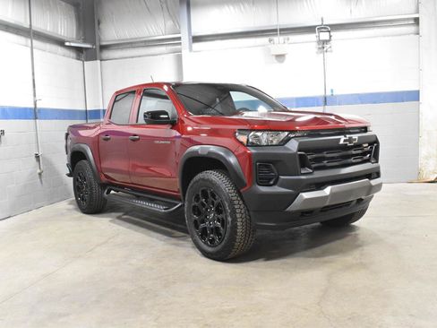 Used 2026 Chevrolet Colorado Trail Boss AWD/4WD image 30