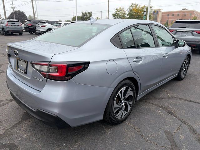 Used 2024 Subaru Legacy Premium AWD/4WD image 3