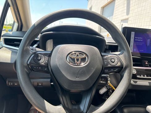Used 2024 Toyota Corolla LE FWD image 16
