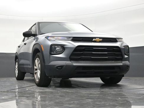 Used 2021 Chevrolet TrailBlazer LS FWD image 26