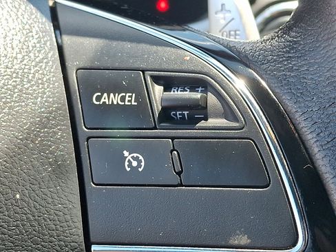 Used 2022 Mitsubishi Eclipse Cross FWD image 23