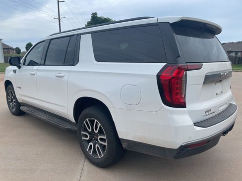 Used 2023 GMC Yukon XL AT4 w/ LPO, Floor Liner Package AWD/4WD image 7