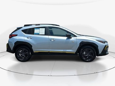 Used 2025 Subaru Crosstrek 2.5i Sport AWD/4WD image 5