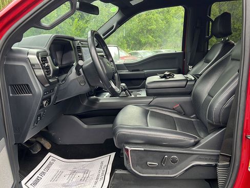 Used 2024 Ford F150 Lariat w/ Equipment Group 502A High AWD/4WD image 4