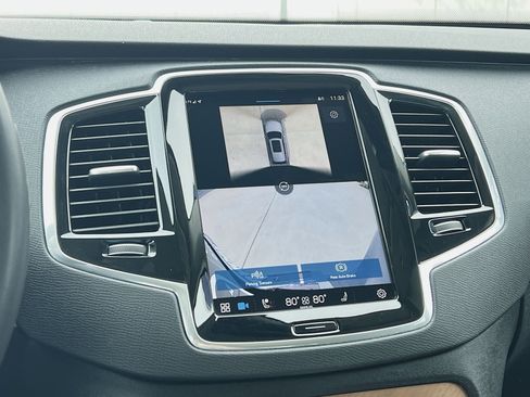 Used 2024 Volvo XC90 B6 Plus w/ Protection Package Premier image 16