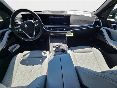 New 2026 BMW X5 xDrive40i image 18