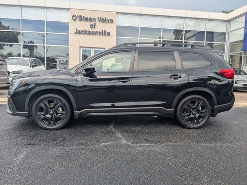 Used 2024 Subaru Ascent Onyx Edition AWD/4WD image 3