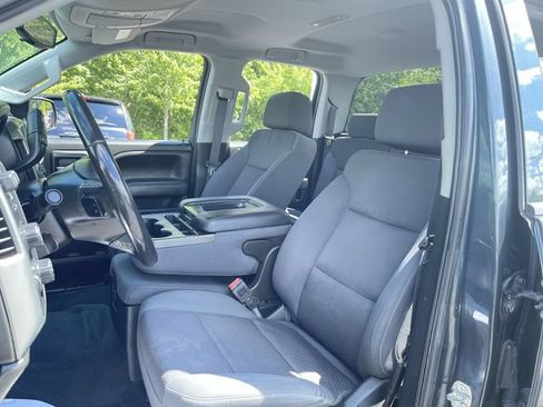 Used 2019 Chevrolet Silverado 1500 LT w/ All Star Edition AWD/4WD image 17