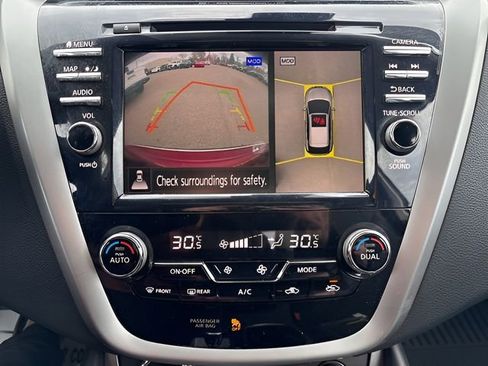 Used 2022 Nissan Murano SV image 15