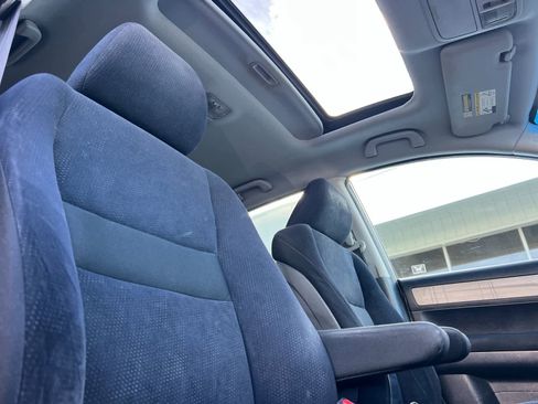 Used 2010 Honda CR-V EX image 17