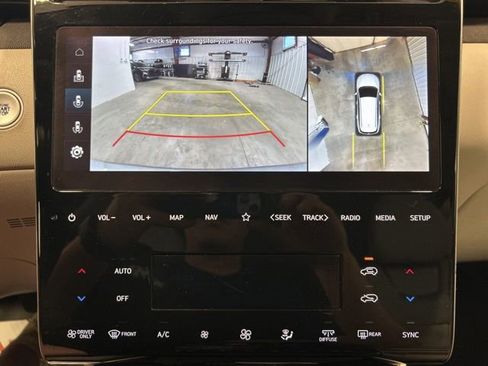 Used 2022 Hyundai Tucson Limited AWD/4WD image 32
