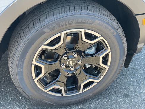 New 2026 Ford Bronco Sport Outer Banks AWD/4WD image 28