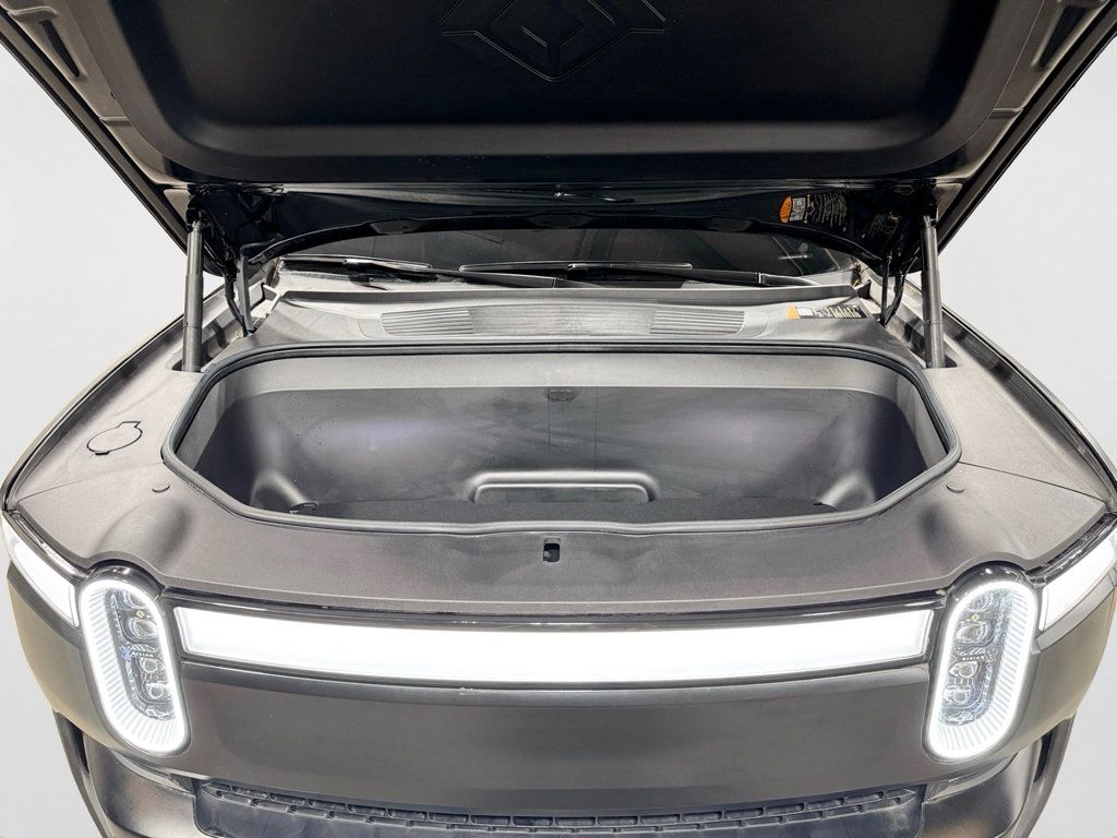 Used 2023 Rivian R1S Adventure Dual AWD/4WD image 25