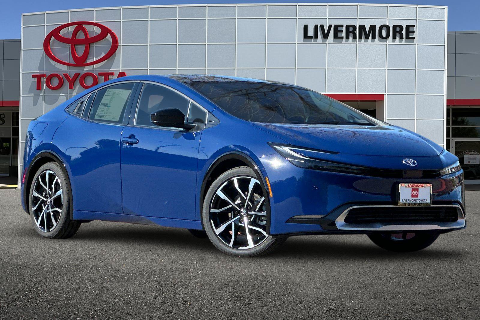 New 2027 Toyota Prius Plug-In Hybrid w/ Limited Premium Package FWD image 2