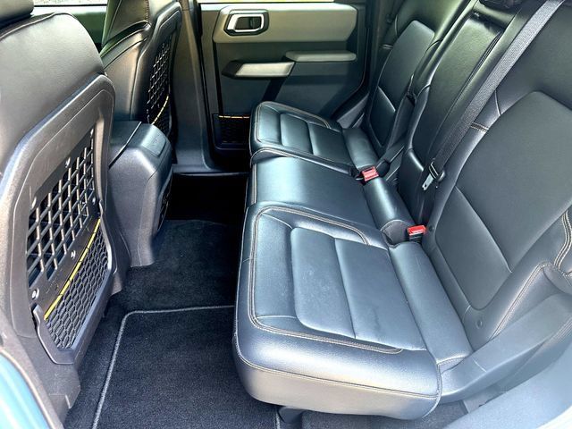 Used 2023 Ford Bronco Badlands w/ Sasquatch Package AWD/4WD image 24