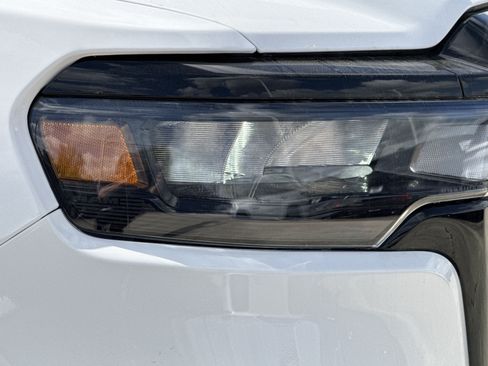 Used 2026 RAM 1500 Big Horn AWD/4WD image 10