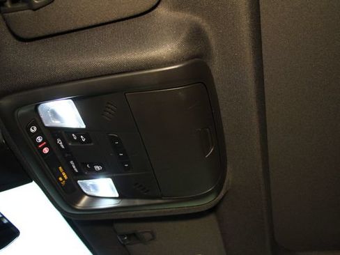Used 2021 Chevrolet Blazer RS AWD/4WD image 30