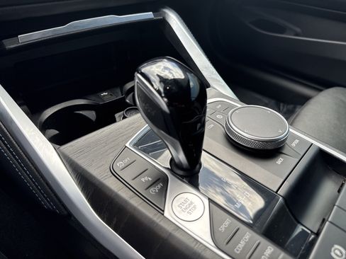 Used 2022 BMW 430i Convertible w/ M Sport Package RWD image 18