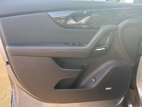 Used 2025 Chevrolet Blazer RS image 13