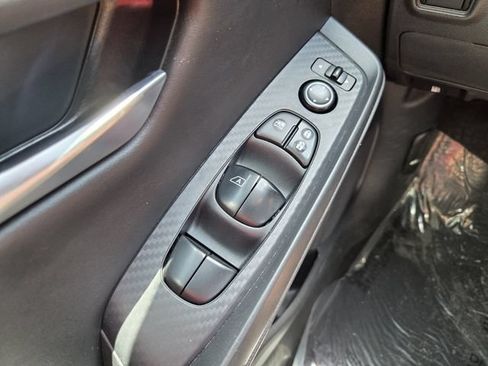 Used 2024 Nissan Sentra SV FWD image 21