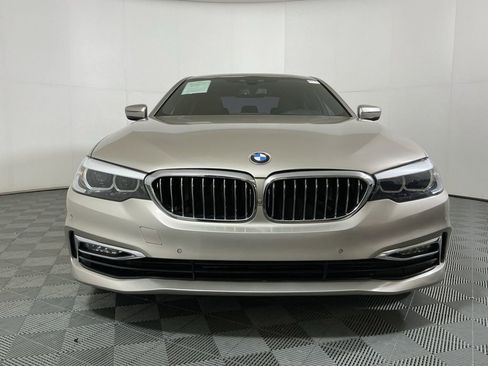 Used 2018 BMW 540i RWD image 3