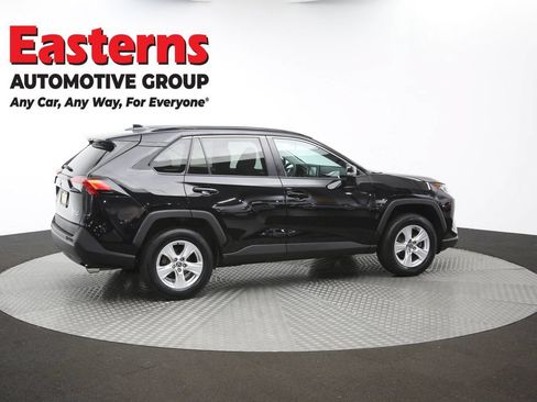 Used 2021 Toyota RAV4 XLE AWD/4WD image 42