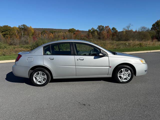 Used 2005 Saturn ION Level 2 w/ Power Pkg FWD image 4