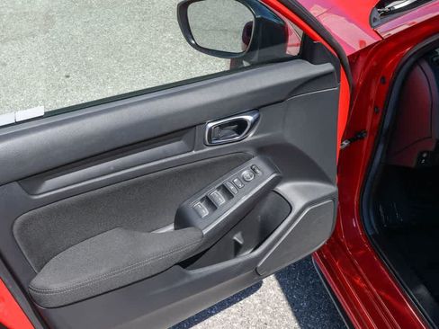 Used 2024 Honda Civic Sport image 26