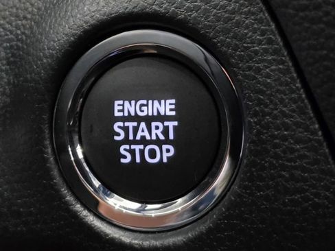 Used 2024 Toyota RAV4 XLE AWD/4WD image 11