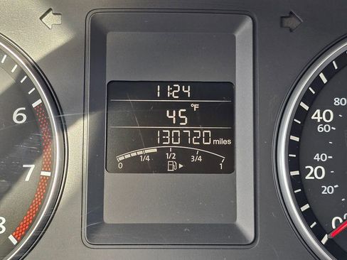 Used 2013 Volkswagen Jetta SE image 26