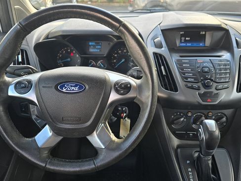 Used 2017 Ford Transit Connect XL image 16