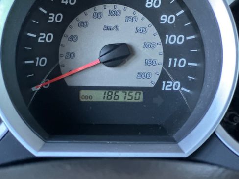 Used 2006 Toyota Tacoma PreRunner RWD image 22