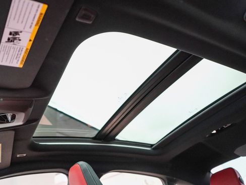 Used 2026 BMW M235i xDrive w/ Technology Package AWD/4WD image 27