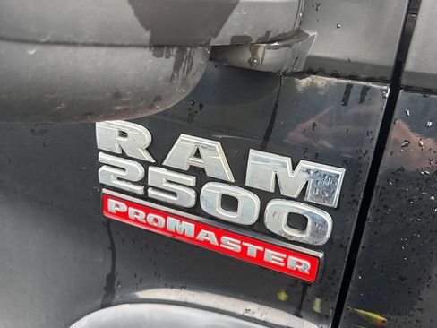 Used 2020 RAM ProMaster 2500 w/ Premium Appearance Group image 9