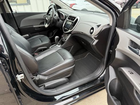 Used 2017 Chevrolet Sonic Premier FWD image 11