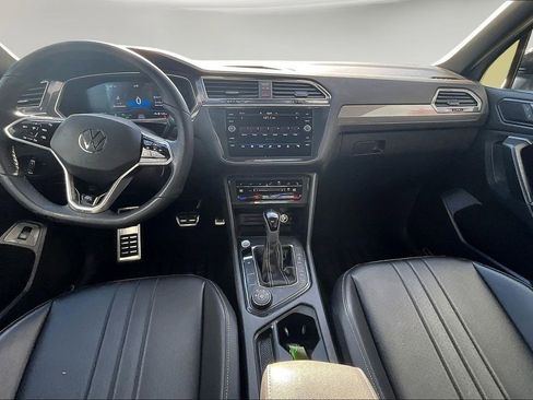 Used 2024 Volkswagen Tiguan SE R-Line w/ MDO Package, Two-Row image 8