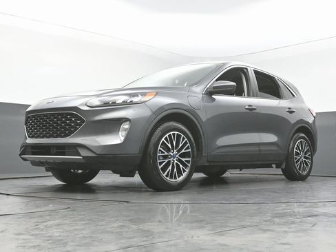 Used 2022 Ford Escape SEL w/ Technology Package image 54