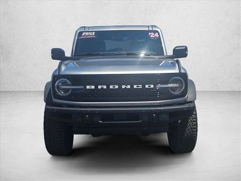 Used 2024 Ford Bronco Wildtrak AWD/4WD image 2