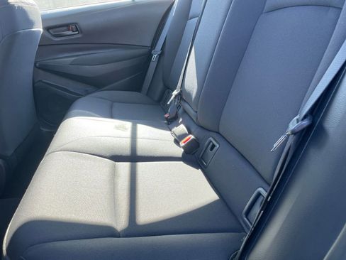 Used 2025 Toyota Corolla LE image 25