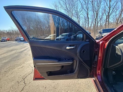 Used 2019 Dodge Charger GT image 20