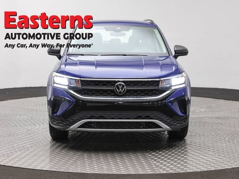 Used 2024 Volkswagen Taos S FWD image 2