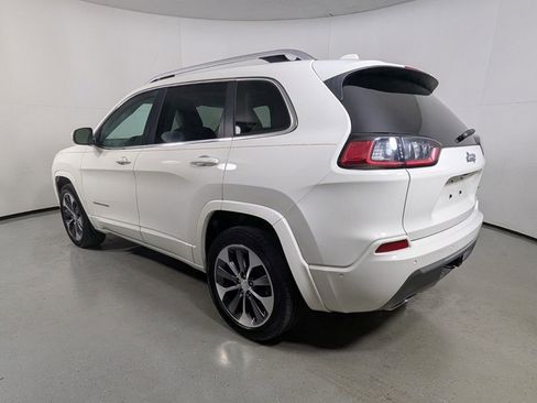 Used 2019 Jeep Cherokee Overland w/ Technology Group FWD image 6