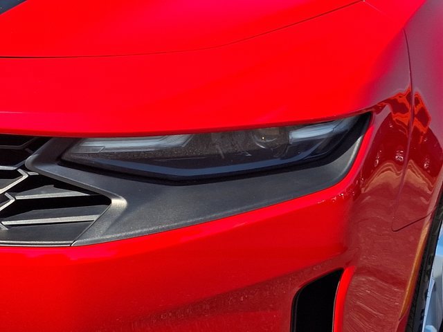 Used 2019 Chevrolet Camaro LT RWD image 12